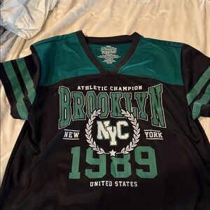 Brooklyn NYC Graphic Tee